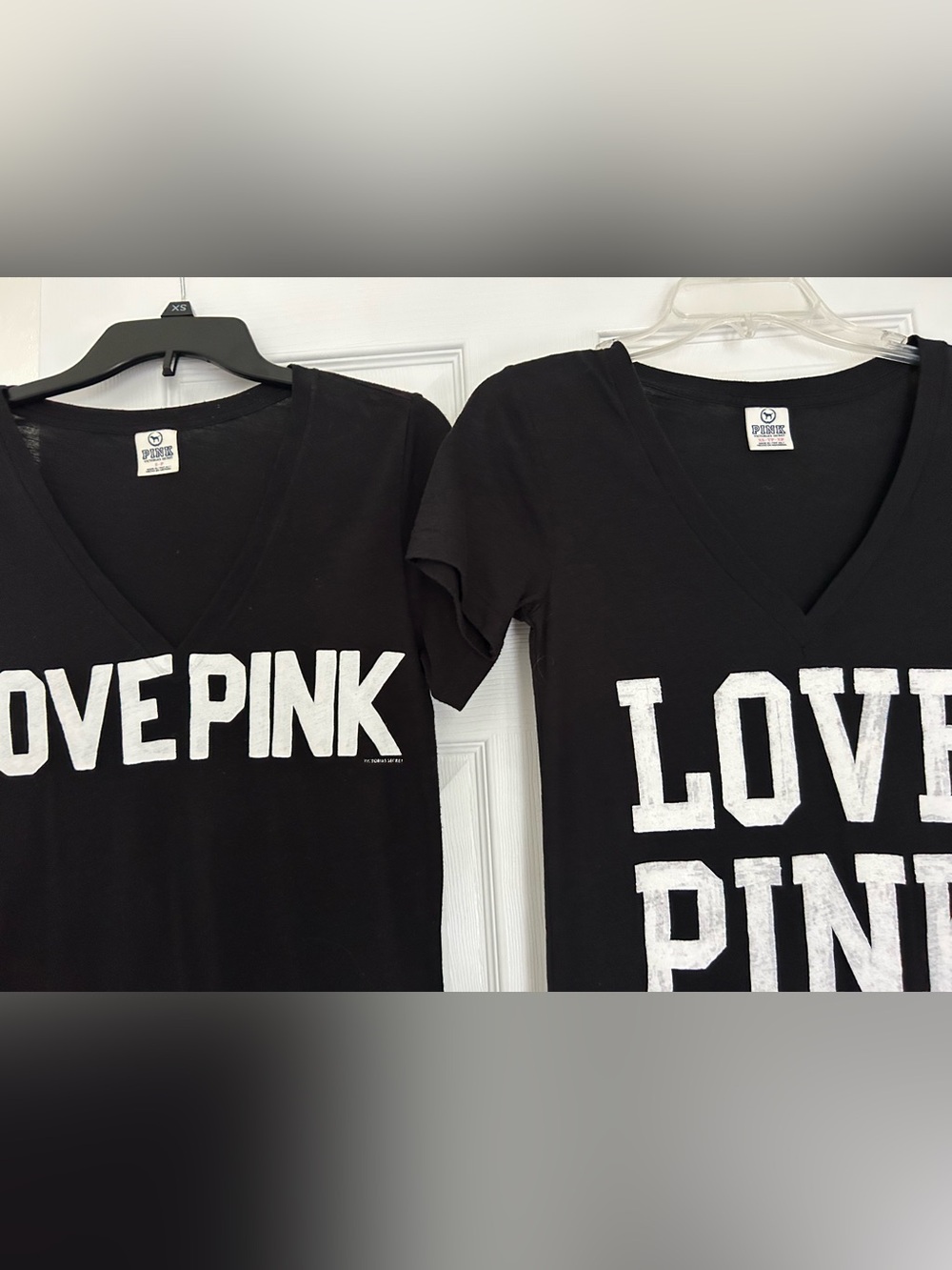 PINK by Victoria's Secret 2 Black LOVE PINK V-Neck Tees XS S - Picture 3 of 5